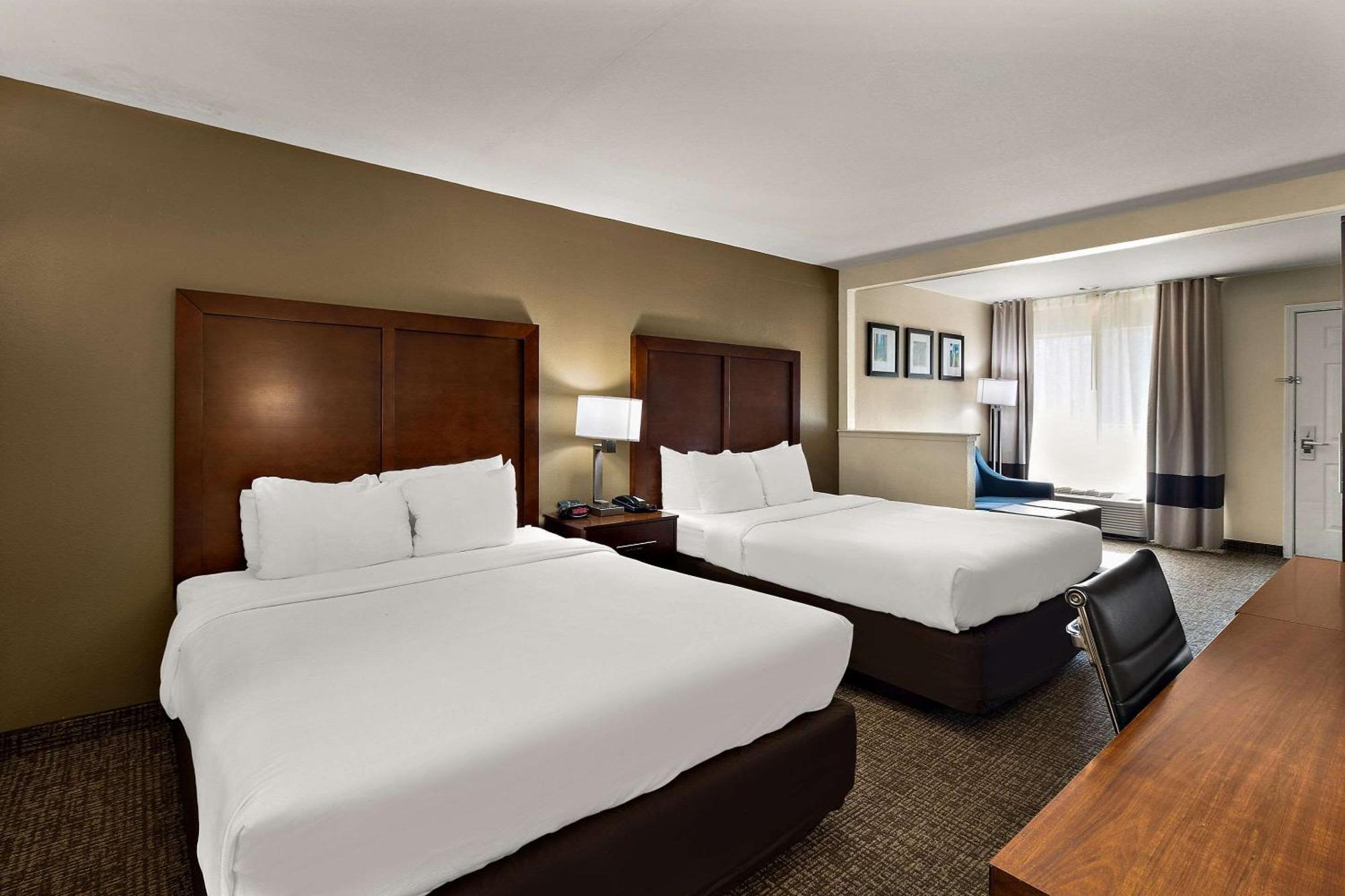 Comfort Inn & Suites Sequoia Kings Canyon Three Rivers Exteriör bild